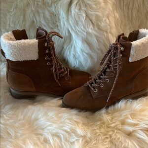 Brown Suede Ankle Boots with Faux Fur Lining